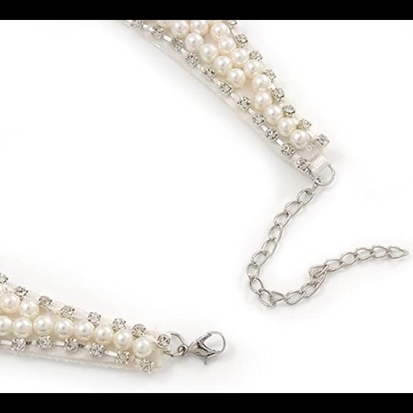 White Simulated Pearl Clear Crystal Felt Peter Pan Collar Necklace - Picture 6 of 7